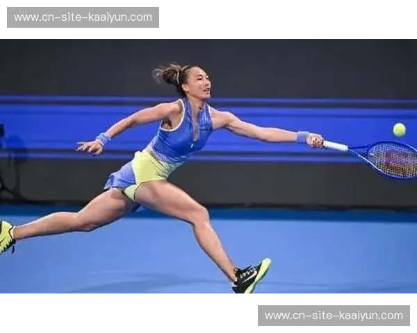 郑钦文迪拜站赛前因突发疾病退赛,由幸运落败者顶替其参赛签位